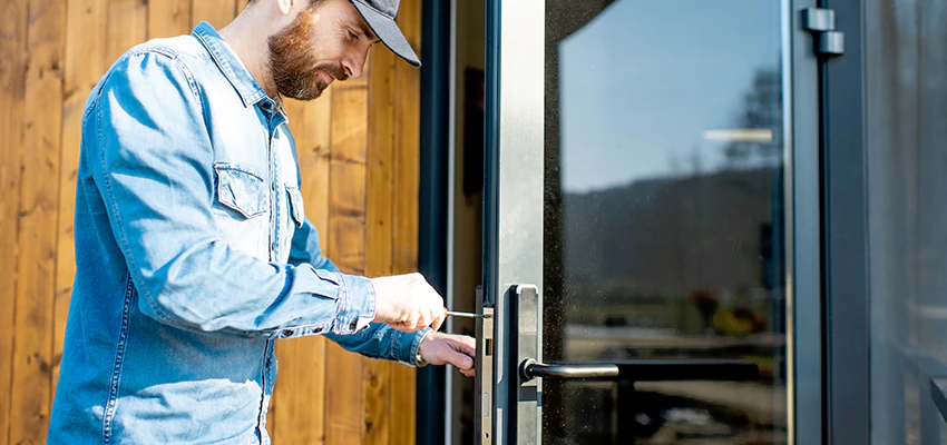 Frameless Glass Storefront Door Locks Replacement in St. John's, ON