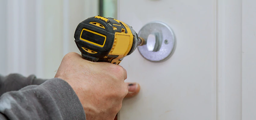 Street Locksmith For Smart Lock Repair in St. John's, ON