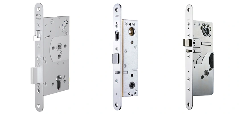 ASSA-Abloy Locks Hinge Repair in St. John's, Ontario